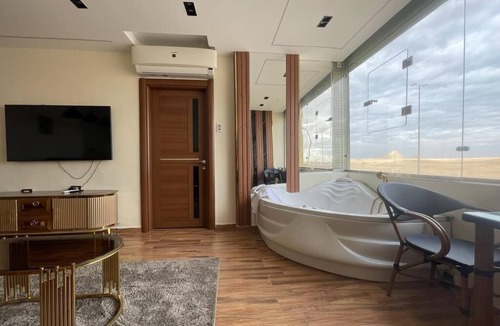 Pyramids Gardens Hotel | White Pyramids inn