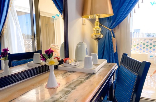 Village Road Resort | White Valley Palace