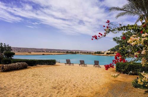 El Gouna Villa | White Villa Heaven - Swim, Lounge & Sunset Magic