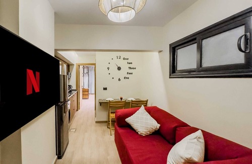 Heliopolis Apartment | Xuru Stays I Heliopolis 3 - 5 Min to Airport