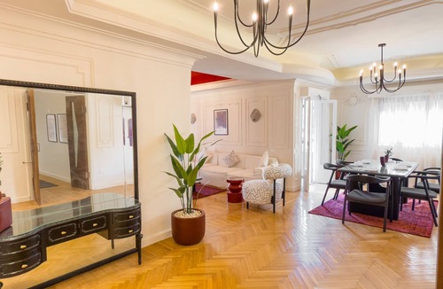 Heliopolis Apartment | Xuru Stays I The 2bdr Crimson Crib @ The Heart Of Heliopolis
