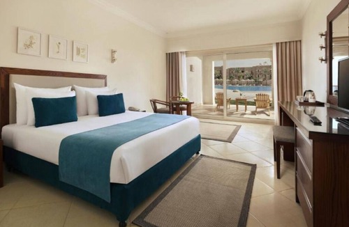 Soma Bay Hotel | Your All-Inclusive Oasis with Pool, Spa & Water Adventures