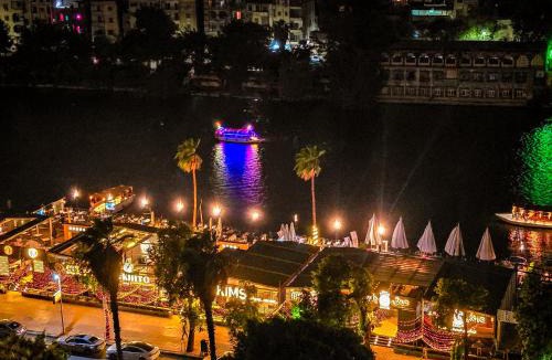 Zamalek Apartment | Zamalek Gem 2BDR with Amazing Nile View