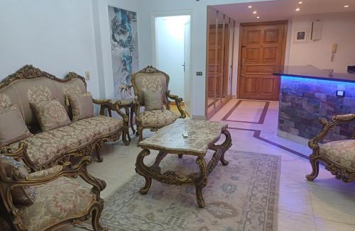Gezira Apartment | Zamalek Panorama
