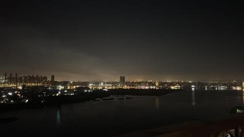 شقة فندقية صف اول على النيل وسط البلد
