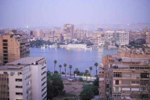 شقه الفورسيزون in Cairo