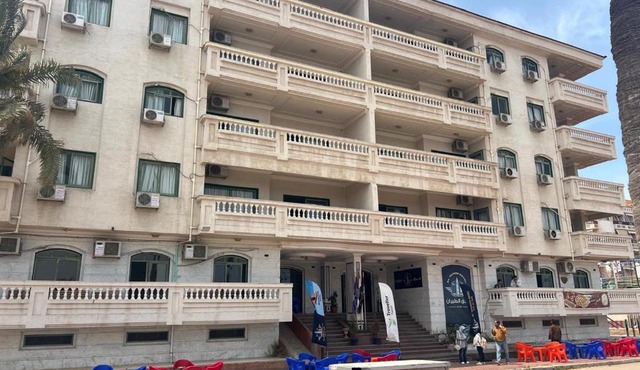 فندق الطيران in `Ezbet el-Dabdûba