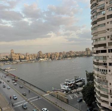 فيلا على النيل من شركة مروج in Cairo