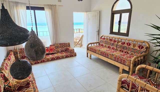 1st line beach loft, sleeps 6, 90m2, fully renovated with all amenities No2