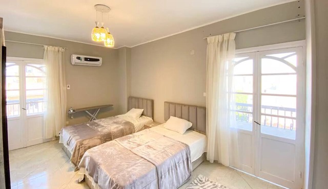 3BRs Luxerious Qasr Elneil St in القاهرة