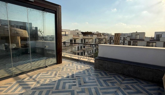 ALSAWAH Modern Rooftop with Private Terrace Sheikh Zayed