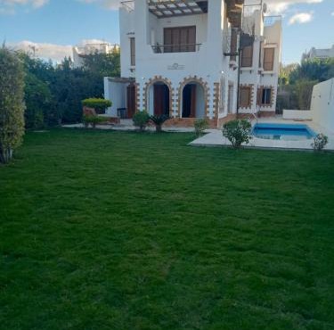 Aziz Villa in Yusuf as-Sidiq