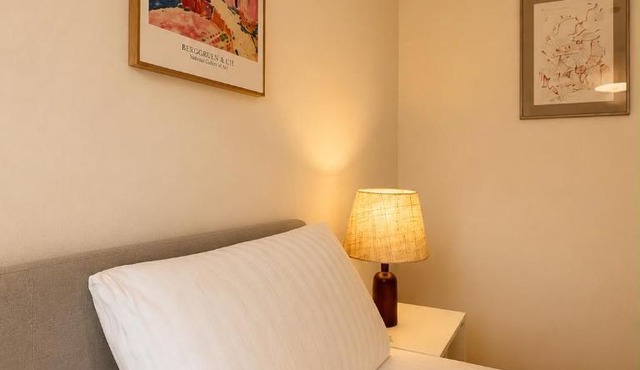 Beautiful Room in with terrace - shared apartment in Cairo