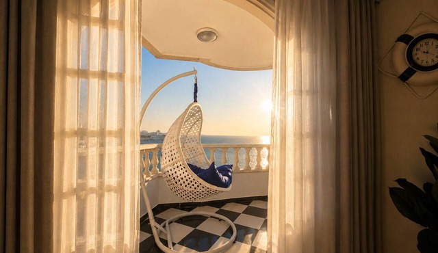 Blue Horizon - Panoramic Sea View in Alexandria Governorate