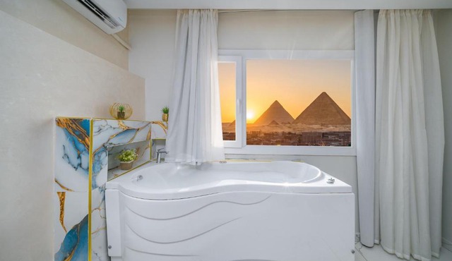 Casa Vista Pirámides View in Cairo