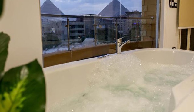 Casablanca pyramids inn