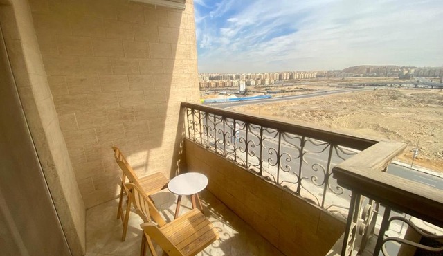 Cozy 3BR Apartment in Maadi