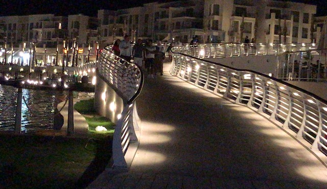 Cozy, new, very spacious 1-bdr apt in Marassi best entertaining area