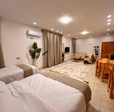 Deluxe experience siwa in ‘Izbat Ţanāţī