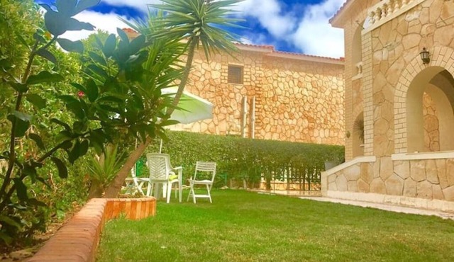 North Coast Villa in Amoun Resort Fully Air-conditioned, 10 Guests