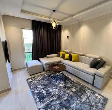 Elite apartment in new cairo stone residence compound in Cairo