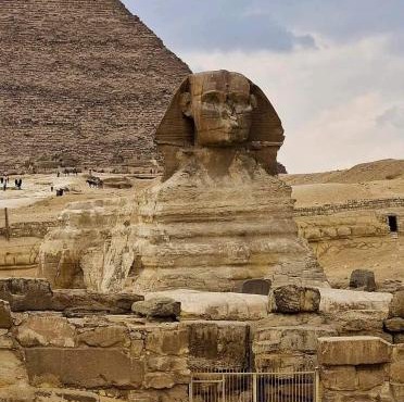 Fares pyramids Hostel