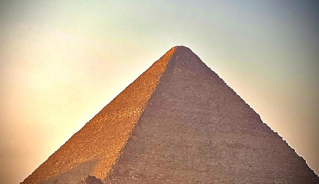 Giza pyramids view homestay