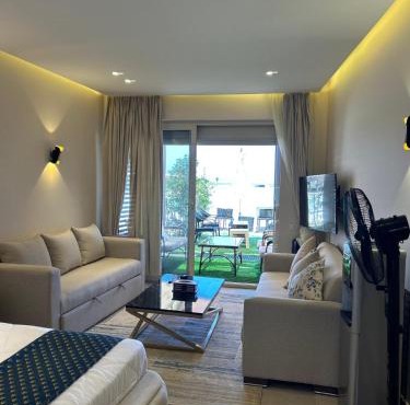 Hacienda Bay 2BR Cabin with Lagoon Sea View