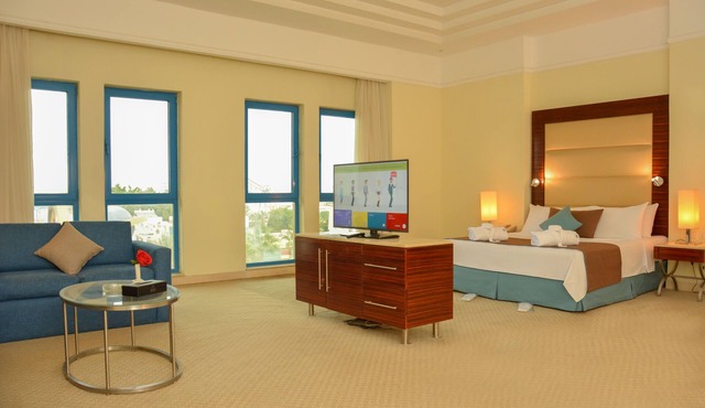 Helnan Dreamland Hotel & Conference Center in 6th of October City