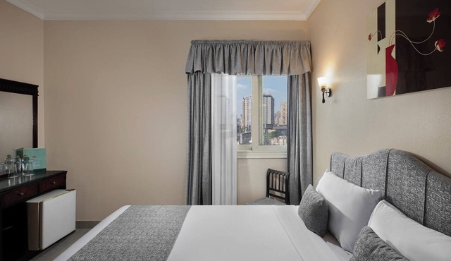 Holidays Express Hotel in Giza