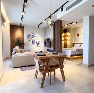 Hotel-Style Studio Apartment in ZED West Towers