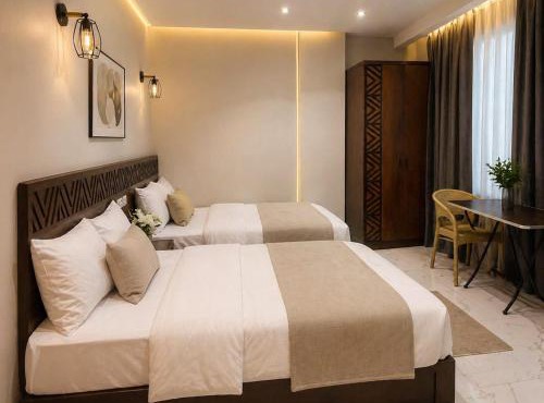 Khufu Pyramids Hotel