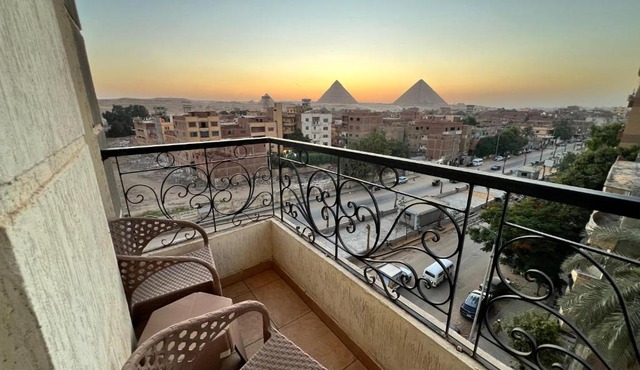 King Khafren Pyramids View