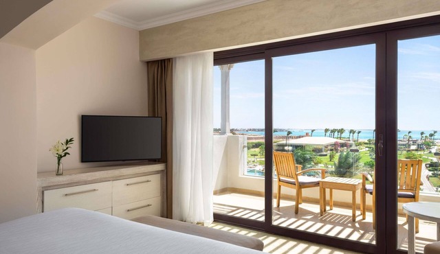 Mövenpick Waterpark Resort & Spa Soma Bay