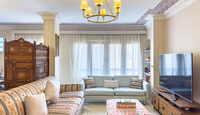 Maadi Suker Khan Stylish Vintage Apartment