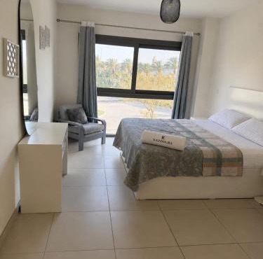 marassi marina west