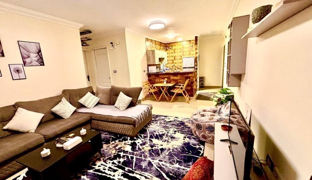 Modern Luxury Retreat with Stunning Garden Views in B7 Heart of Madinaty Wifi/AC