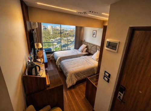 Montaza World inn