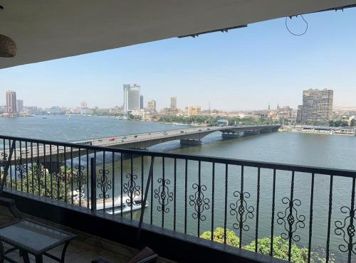 Nile Panorama - Four Seasons Luxury in Cairo