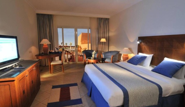 Oceanfront Escape | Snorkel, Swim, Spa Relaxation & Stunning Sea Views in Red Sea Governorate