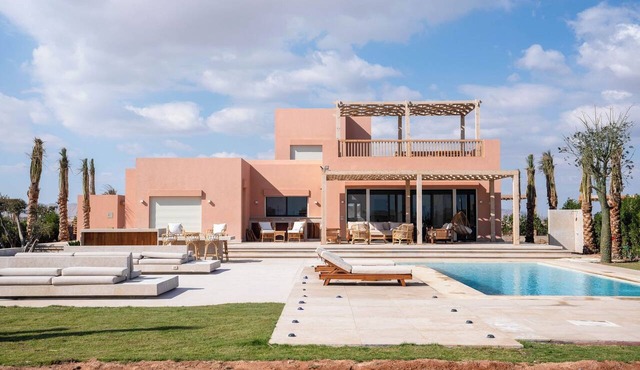 Premium 5BR Villa Heated Pool Ancient Hill in Hurghada 2