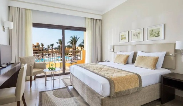 Red Sea Retreat | 2 Rooms, Full-service Spa, Waterpark & Family Fun by the Beach in Coraya Bay