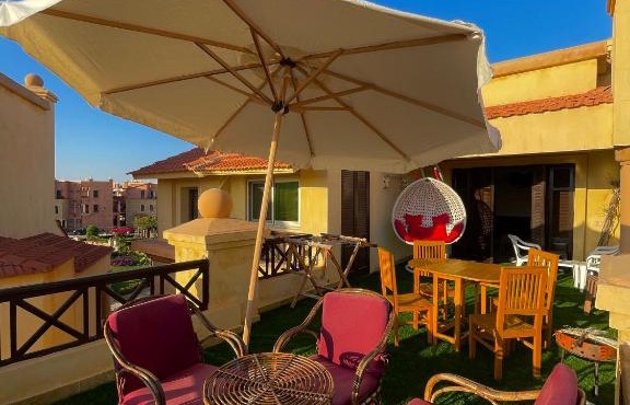 Roof M17 At Lazorde Bay Resort