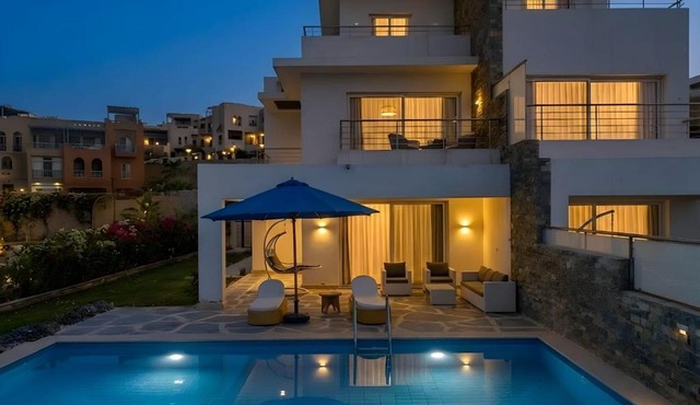 Sahlhasheesh Villa private pool & private spa 301A in Hurghada