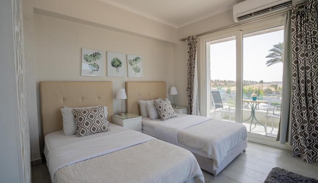Sea Gull Marina Hotel in Alexandria