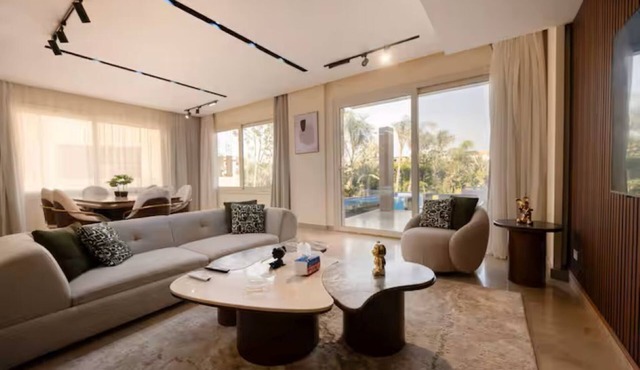 Spacious 6BR with private swimming pool