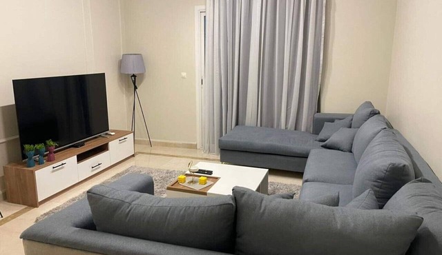 Stylish Apartment in Mivida Near AUC