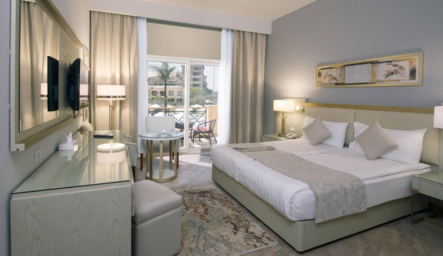 Swiss Inn Pyramids Golf Resort in 6th of October City