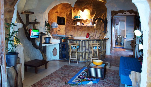 The Cozy Beach Cave