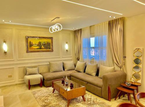 Ultra Luxurious 2BR 3BR in Gated Compound
